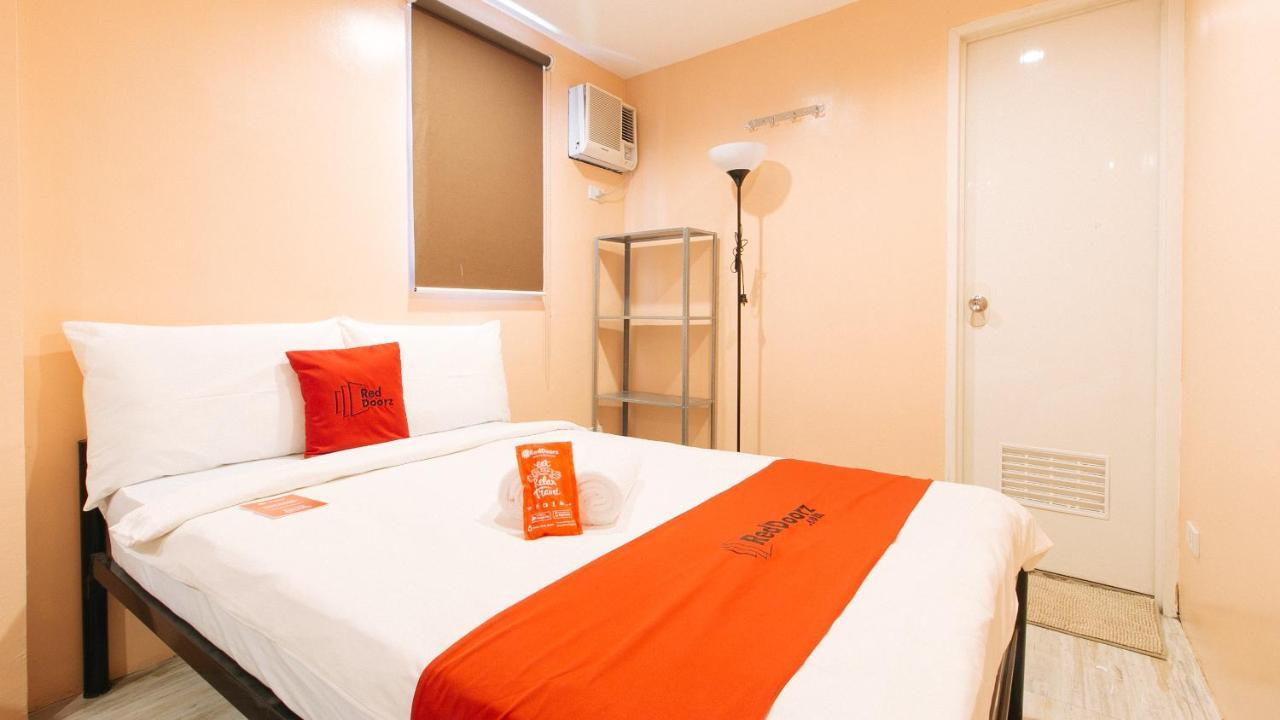 Reddoorz At Rosemarie Hotel