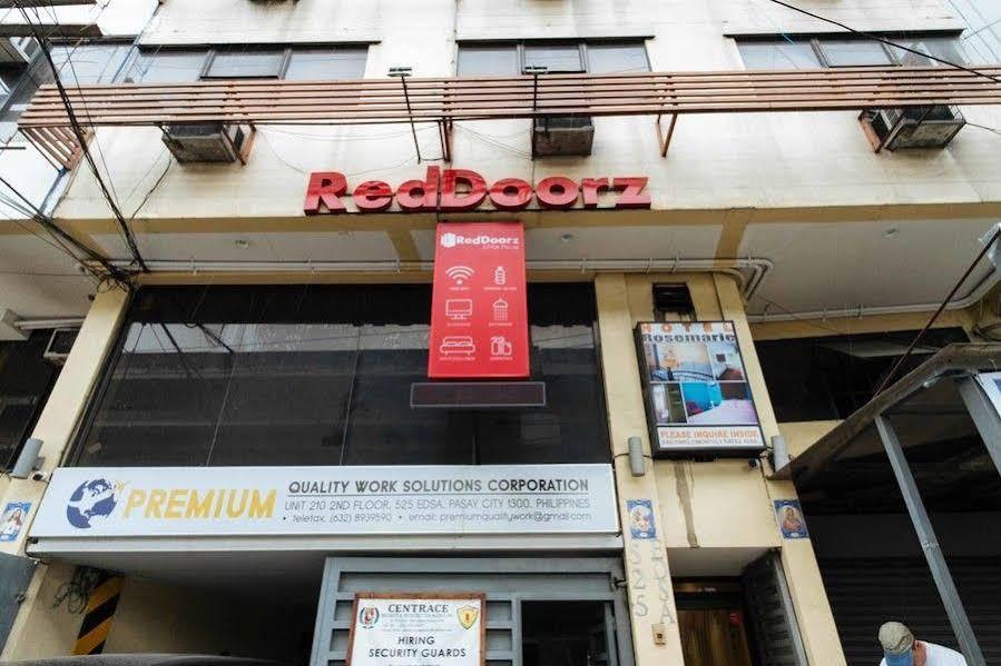 Reddoorz At Rosemarie Hotel 2*